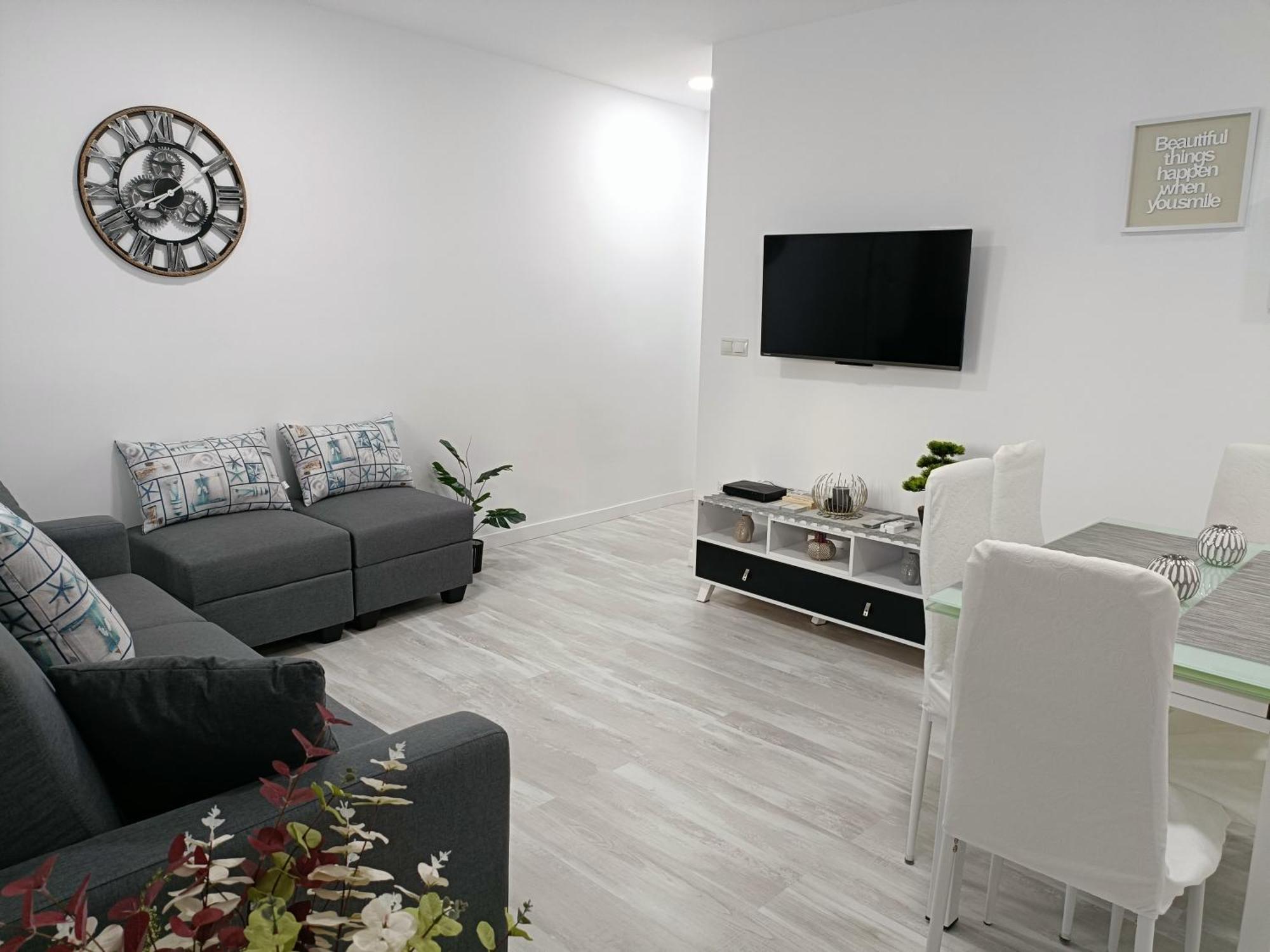 Mare De Deu, Vivienda Vacacional Para Familias Y Mayores De 25 Anos En El Grao De Gandia-Playa Playa de Gandia Exterior foto